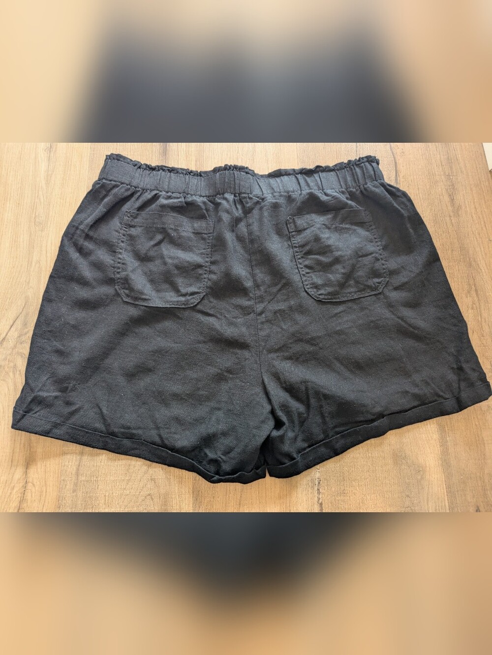 2/$20 Briggs New York Black High-Waist Linen-Blend Shorts - Picture 5 of 8